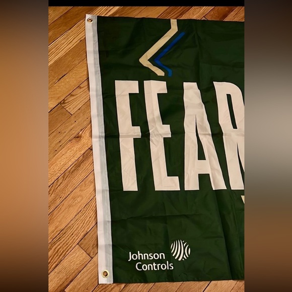 Milwaukee Bucks Playoff Flag - Picture 2 of 2